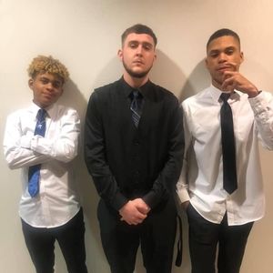 Meet your Posher, Eli